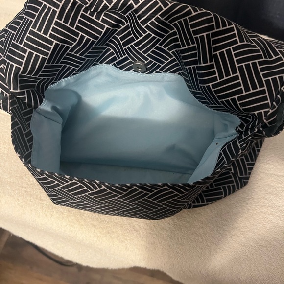 EUC Baggallini Black and White Herringbone Shoulder Bag - Picture 6 of 12